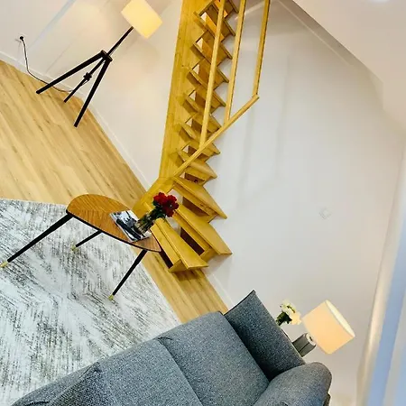 Apartament Hotel, Pod Złotym Lwem W Samym Centrum Miasta Z Darmowym Parkingiem Vii Kłodzko