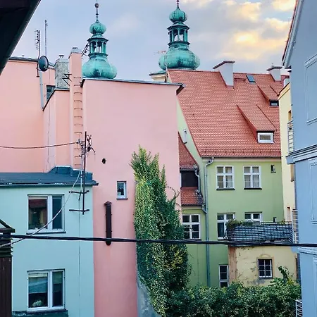 Hotel, Pod Złotym Lwem W Samym Centrum Miasta Z Darmowym Parkingiem Vii *