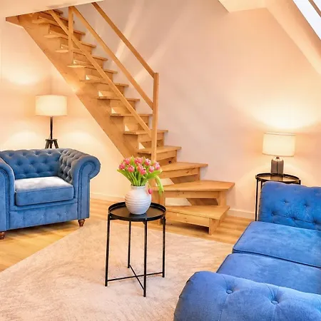 Lejlighed Dwupietrowy Apartament Z Dwoma Pokojami I Darmowym Parkingiem W Centrum Klodzka