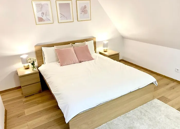 Lejlighed Pietrowy 55m W Samym Centrum Miasta Z Darmowym Parkingiem Vii Kłodzko